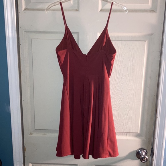 Gorgeous Brick Red Spaghetti StrappedDress. Size Small - Picture 2 of 9